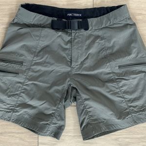 Arc’teryx Gamma Lt 6” Shorts Size 6